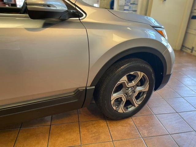 Photo of 2018 Lunar Silver Metallic Honda CR-V