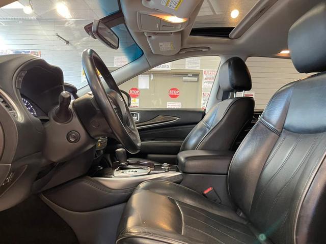 Photo of 2015 GREY INFINITI QX60