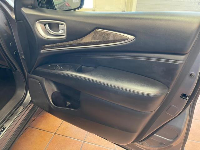 Photo of 2015 GREY INFINITI QX60