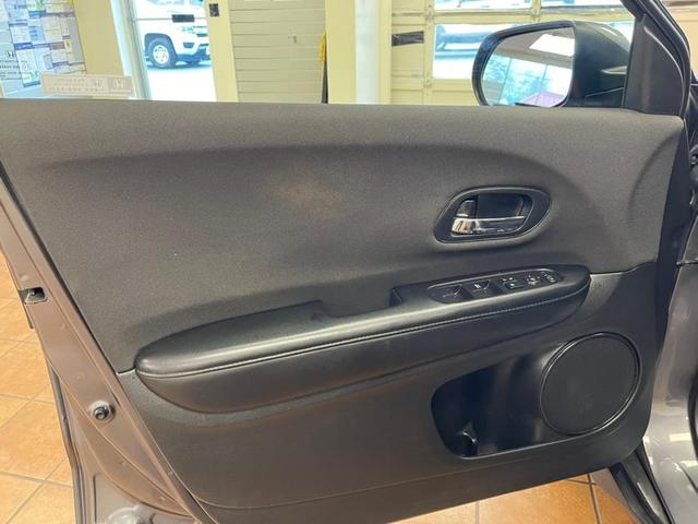 Photo of 2021 GREY Honda HR-V
