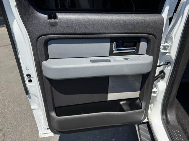Photo of 2012 Oxford White Ford F-150