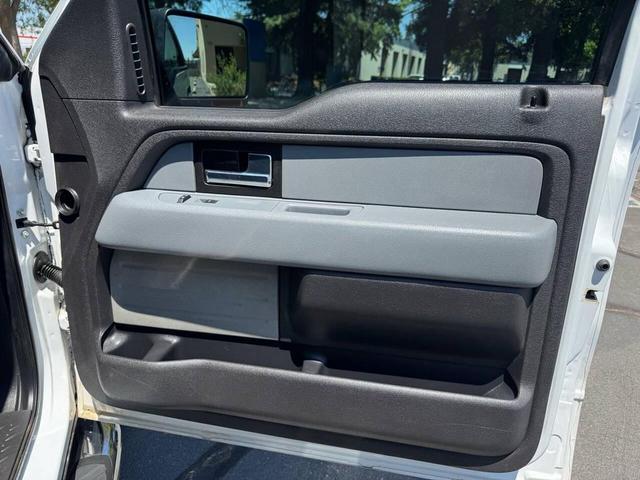 Photo of 2012 Oxford White Ford F-150