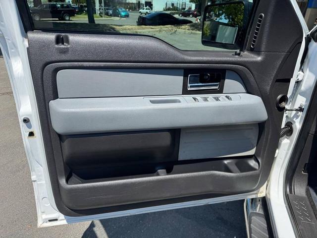 Photo of 2012 Oxford White Ford F-150