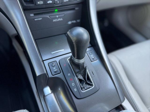 Photo of 2011 Vortex Blue Pearl Acura TSX