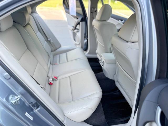 Photo of 2011 Vortex Blue Pearl Acura TSX