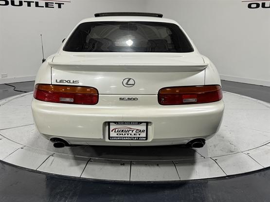 Photo of 1994 White Lexus SC 300