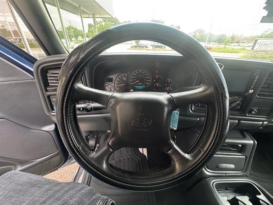Photo of 2002 Blue Chevrolet Silverado 2500