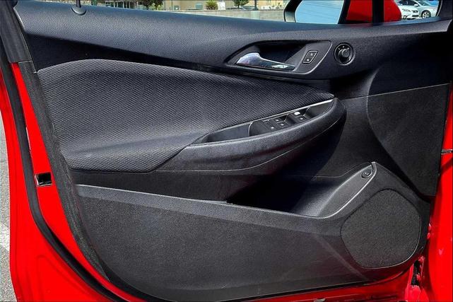 Photo of 2017 Red Hot Chevrolet Cruze