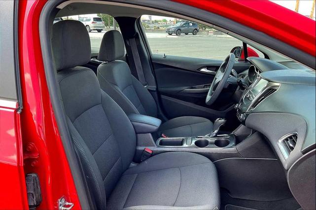 Photo of 2017 Red Hot Chevrolet Cruze