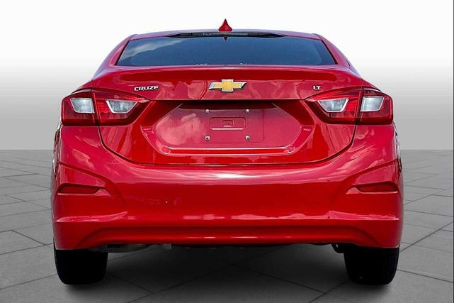 Photo of 2017 Red Hot Chevrolet Cruze