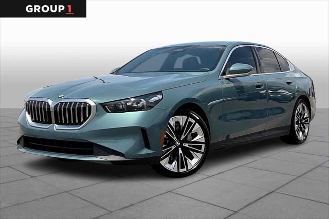 2025 BMW 530