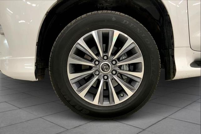 Photo of 2022 Starfire Pearl Lexus GX 460