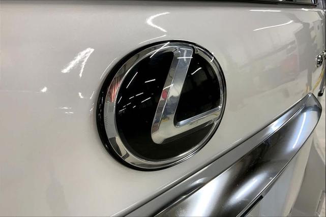 Photo of 2022 Starfire Pearl Lexus GX 460