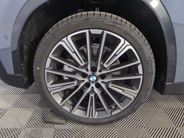 Photo of 2025 Storm Bay Metallic BMW X1