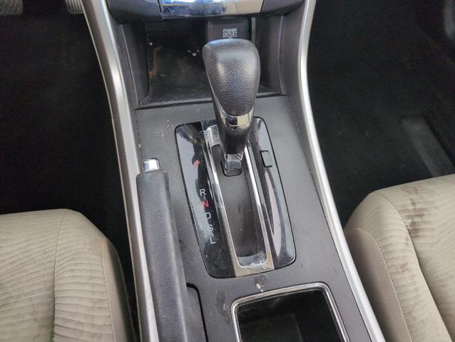 Photo of 2015 White Honda Accord