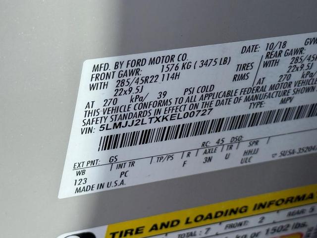 Photo of 2019 Brown Lincoln Navigator