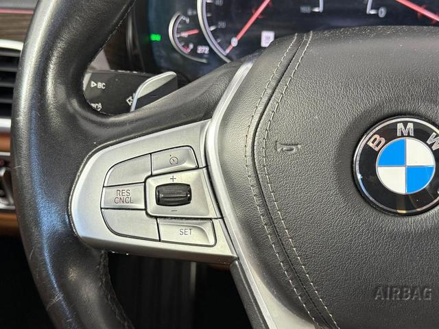 Photo of 2019 Mineral White Metallic BMW 740