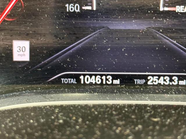 Photo of 2019 Mineral White Metallic BMW 740