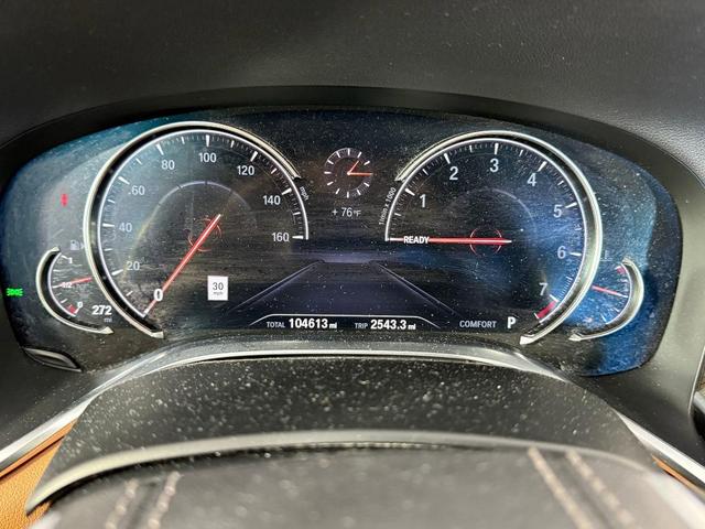 Photo of 2019 Mineral White Metallic BMW 740