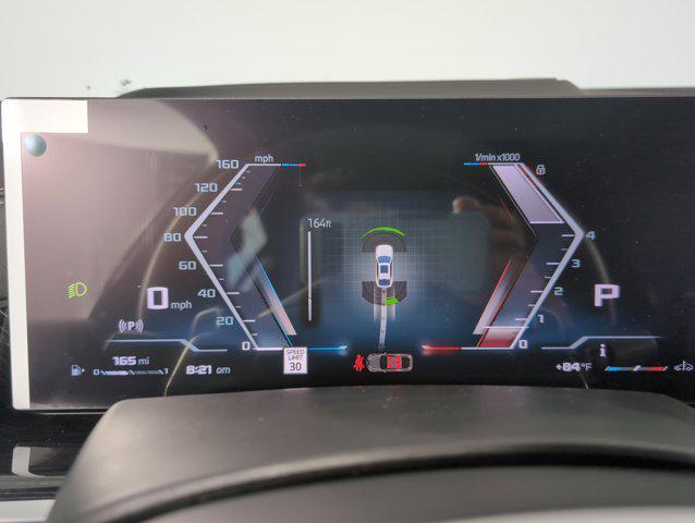 Photo of 2026 Alpine White BMW X6