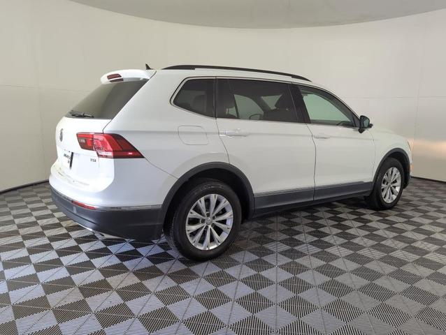 Photo of 2018 Pure White Volkswagen Tiguan