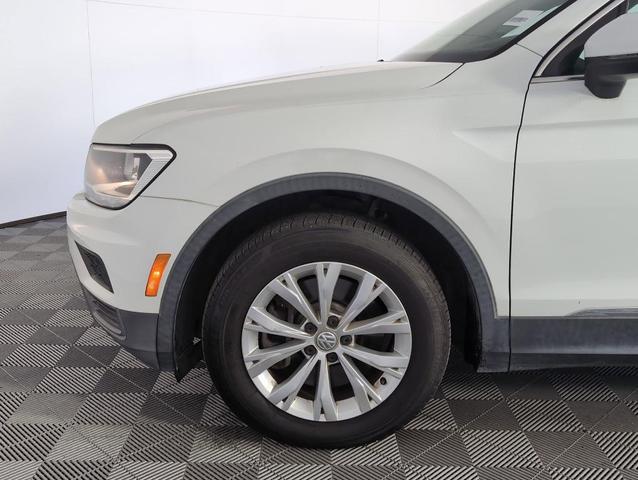 Photo of 2018 Pure White Volkswagen Tiguan