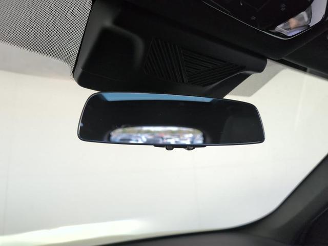 Photo of 2025 Alpine White BMW X1