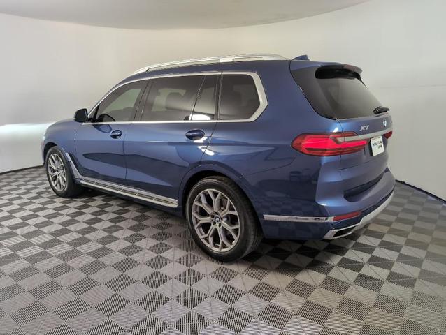 Photo of 2021 Phytonic Blue Metallic BMW X7