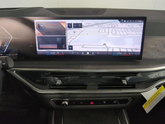 Photo of 2026 Black Sapphire Metallic BMW X7