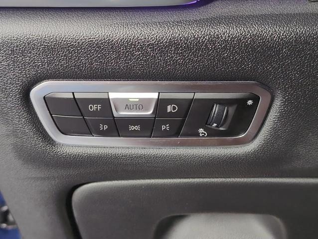 Photo of 2023 Phytonic Blue Metallic BMW X6