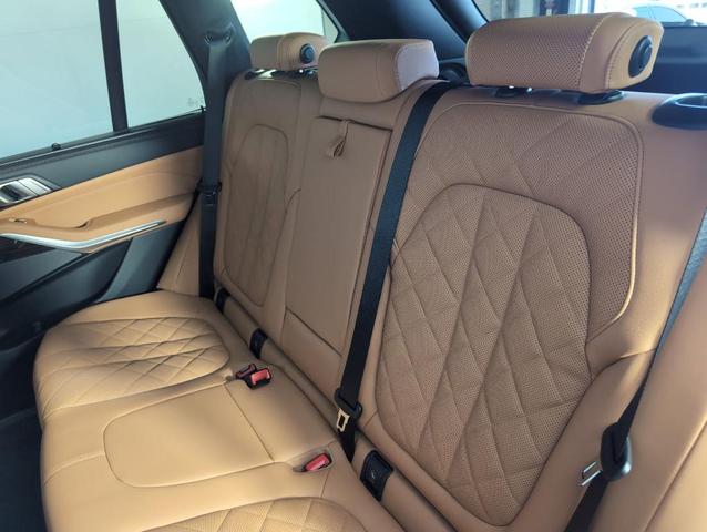 Photo of 2026 Black Sapphire Metallic BMW X5