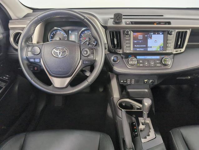 Photo of 2018 Gray Toyota RAV4