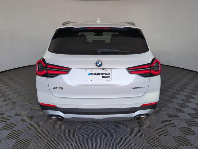 Photo of 2022 Mineral White Metallic BMW X3