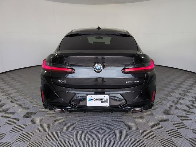 Photo of 2023 Black Sapphire Metallic BMW X4