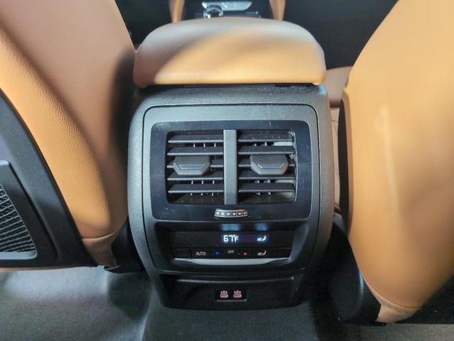 Photo of 2023 Black Sapphire Metallic BMW X4