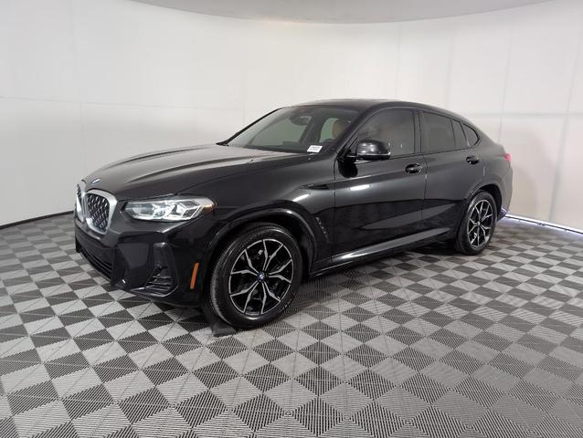 Photo of 2023 Black Sapphire Metallic BMW X4