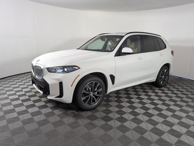 Photo of 2026 Alpine White BMW X5