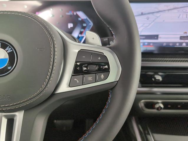 Photo of 2026 Black Sapphire Metallic BMW X7