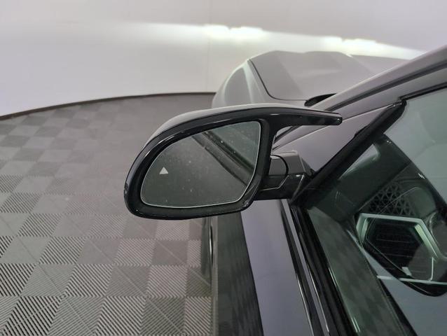 Photo of 2026 Black Sapphire Metallic BMW X7