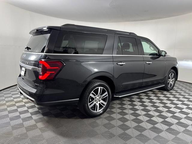 Photo of 2022 Black Ford Expedition Max