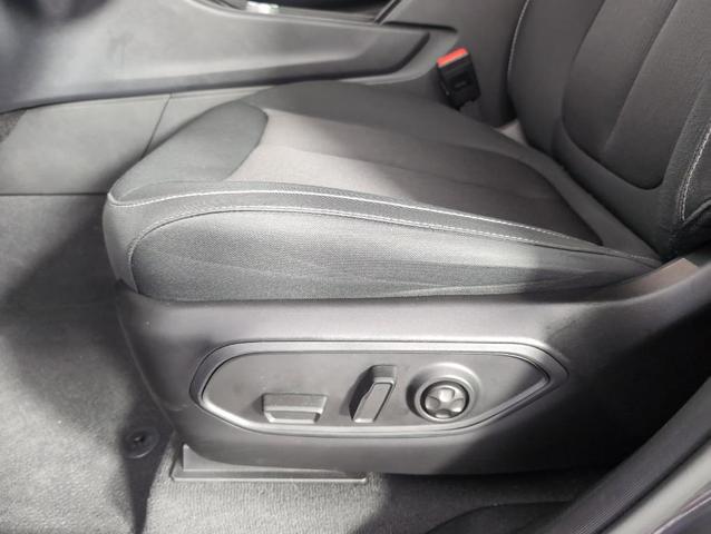 Photo of 2024 Metallic Jeep Grand Cherokee L