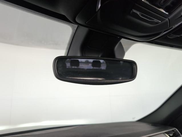 Photo of 2024 Metallic Jeep Grand Cherokee L