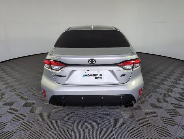 Photo of 2023 Silver Toyota Corolla
