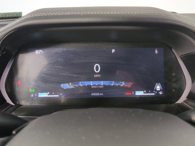 Photo of 2022 Metallic Jeep Grand Cherokee L