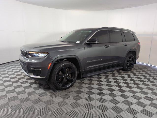 Photo of 2022 Metallic Jeep Grand Cherokee L