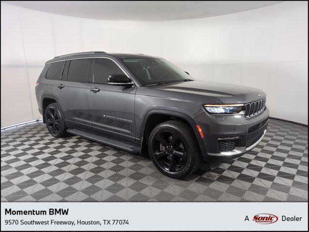 Photo of 2022 Metallic Jeep Grand Cherokee L
