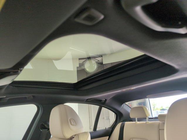 Photo of 2025 Gray Metallic BMW 330