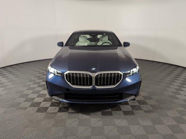 Photo of 2025 Phytonic Blue Metallic BMW 530