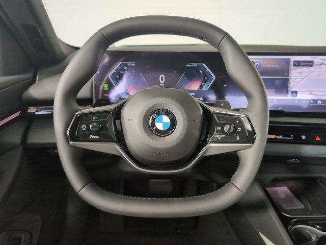 Photo of 2025 Phytonic Blue Metallic BMW 530