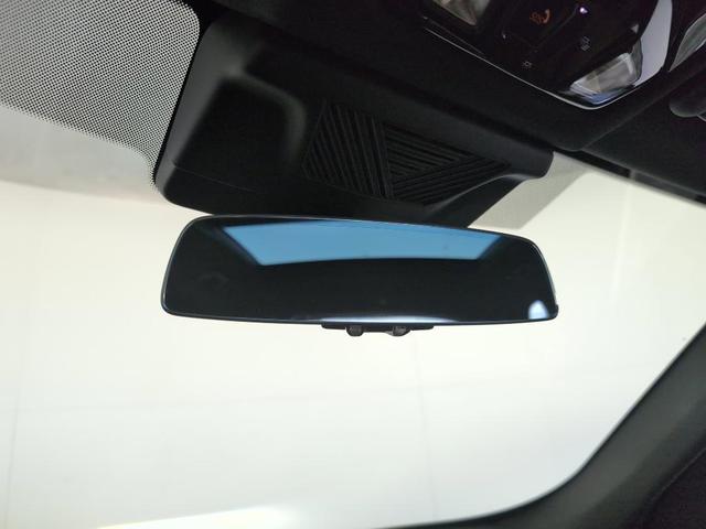 Photo of 2025 Alpine White BMW X1